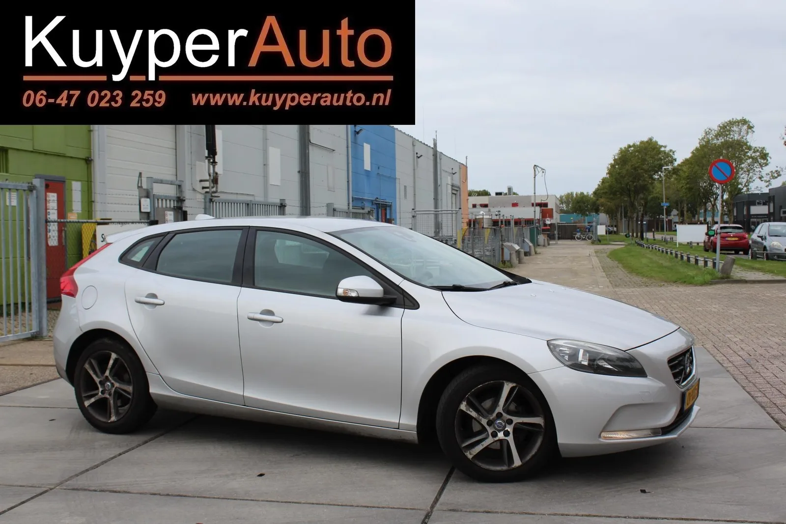 Volvo V40 (2012) — foto 1