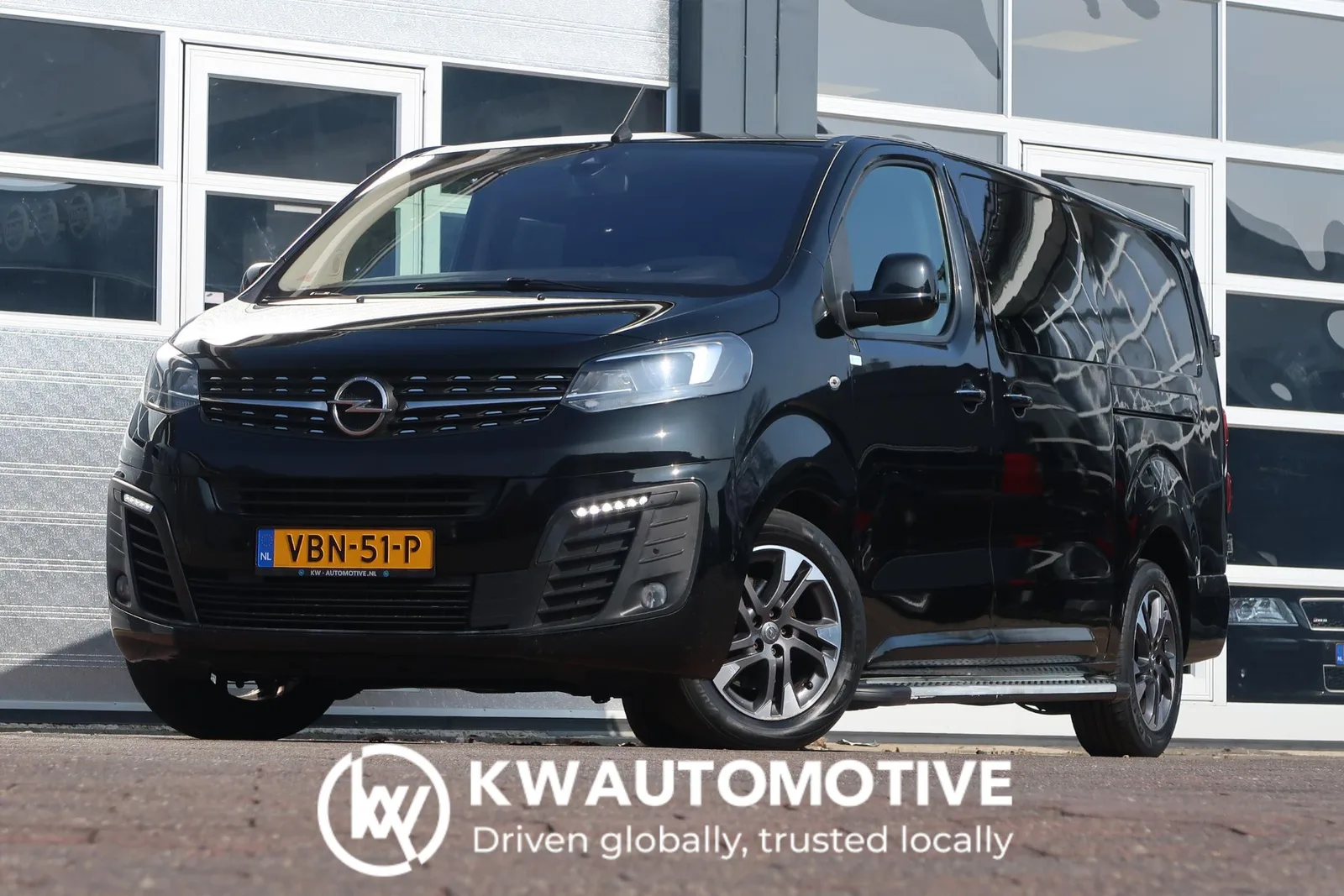 Opel Vivaro (2019) — foto 1