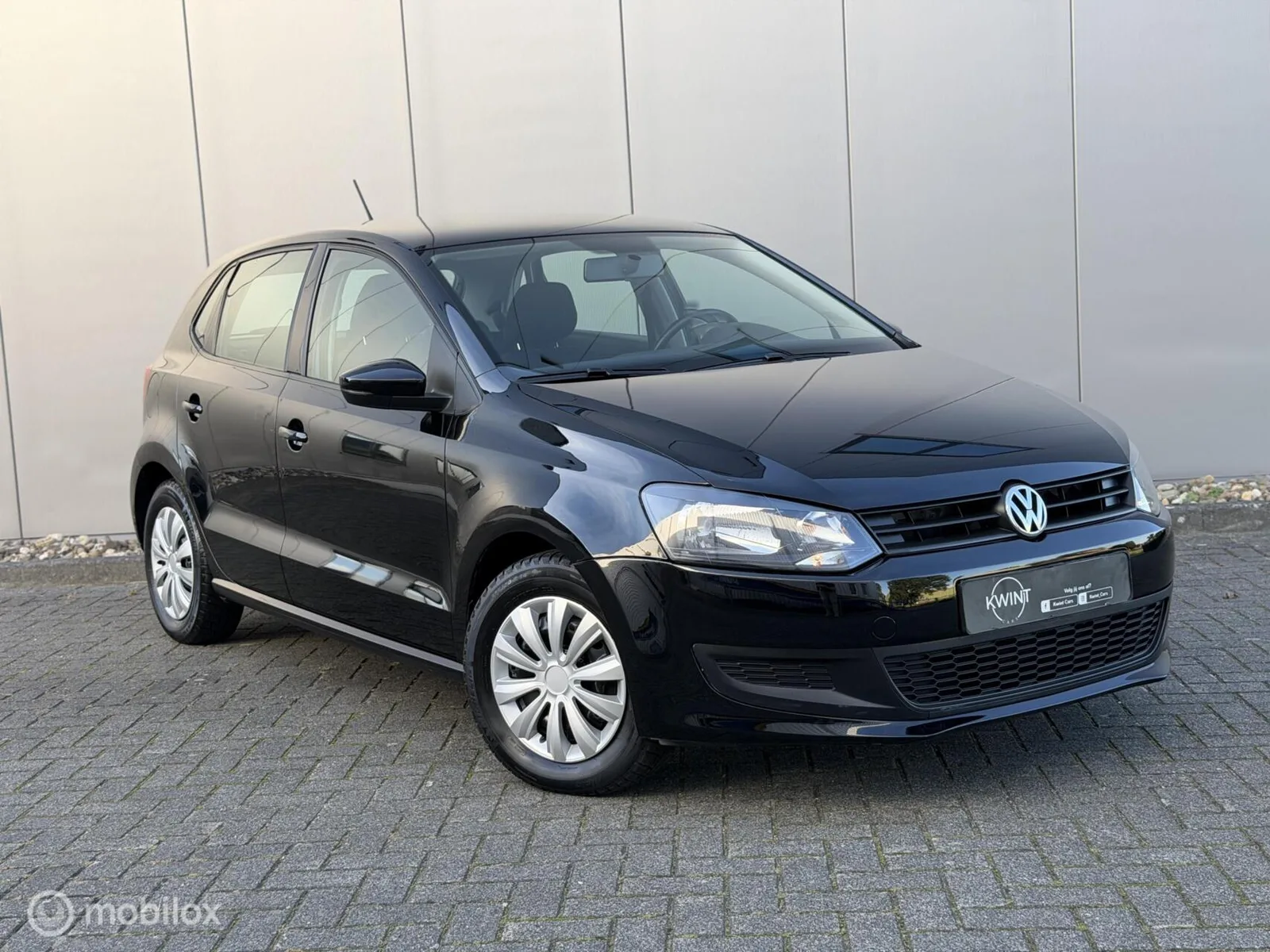 Volkswagen Polo (2011) — foto 1