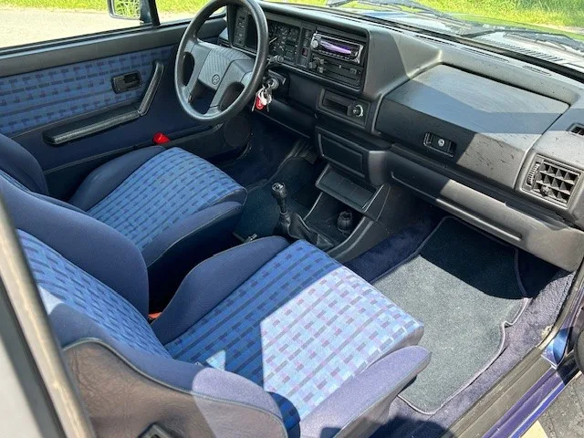 Volkswagen Golf (1994) — foto 1