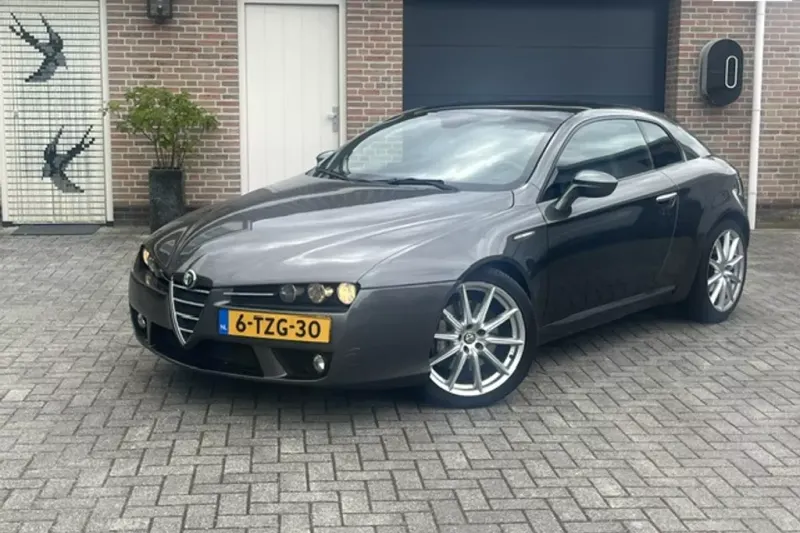 Alfa Romeo Brera (2009)
