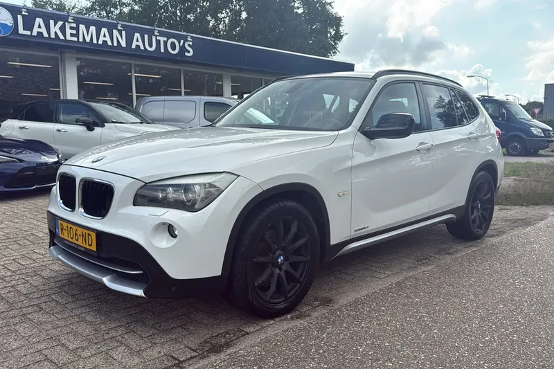 BMW X1 (2011)