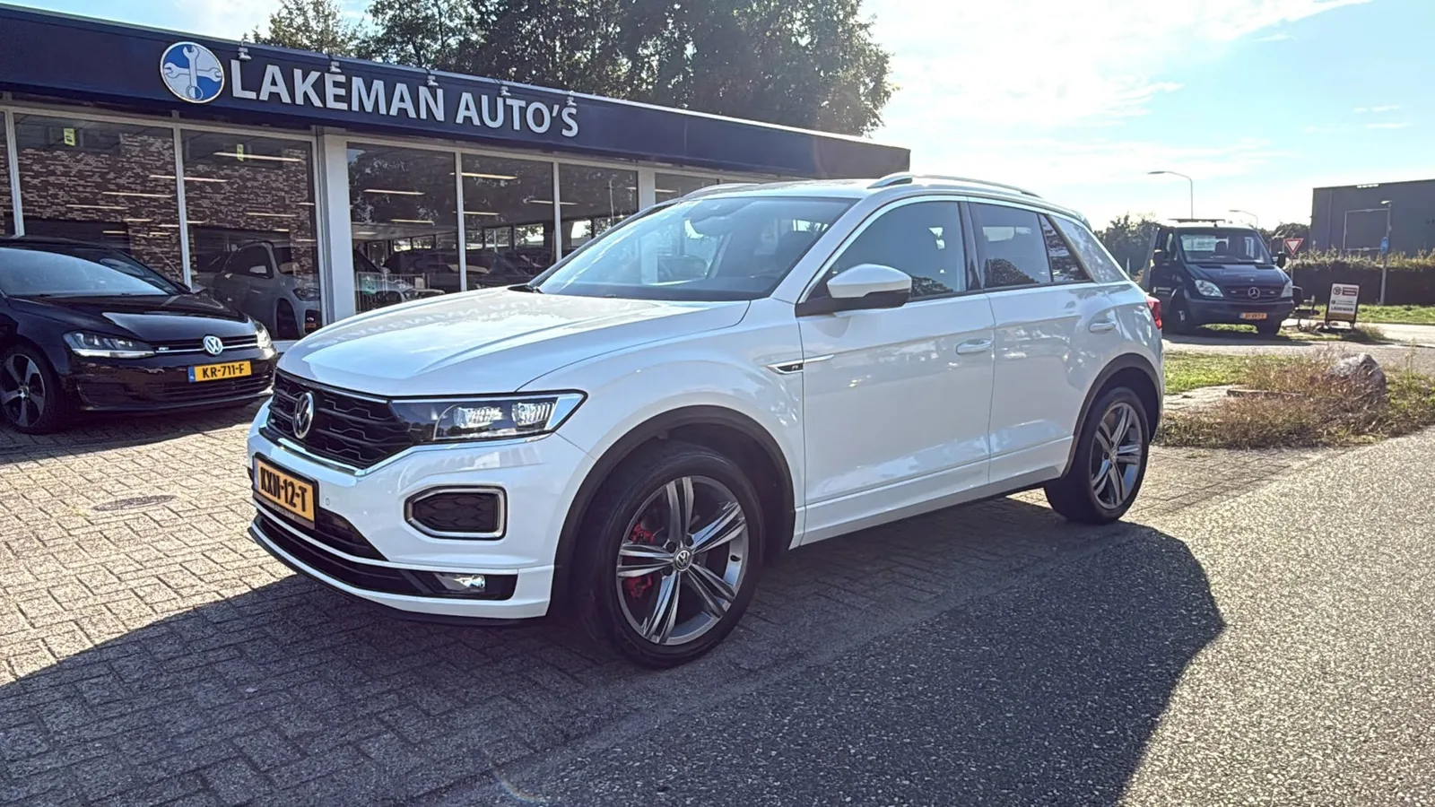 Volkswagen T-Roc (2019) — foto 1