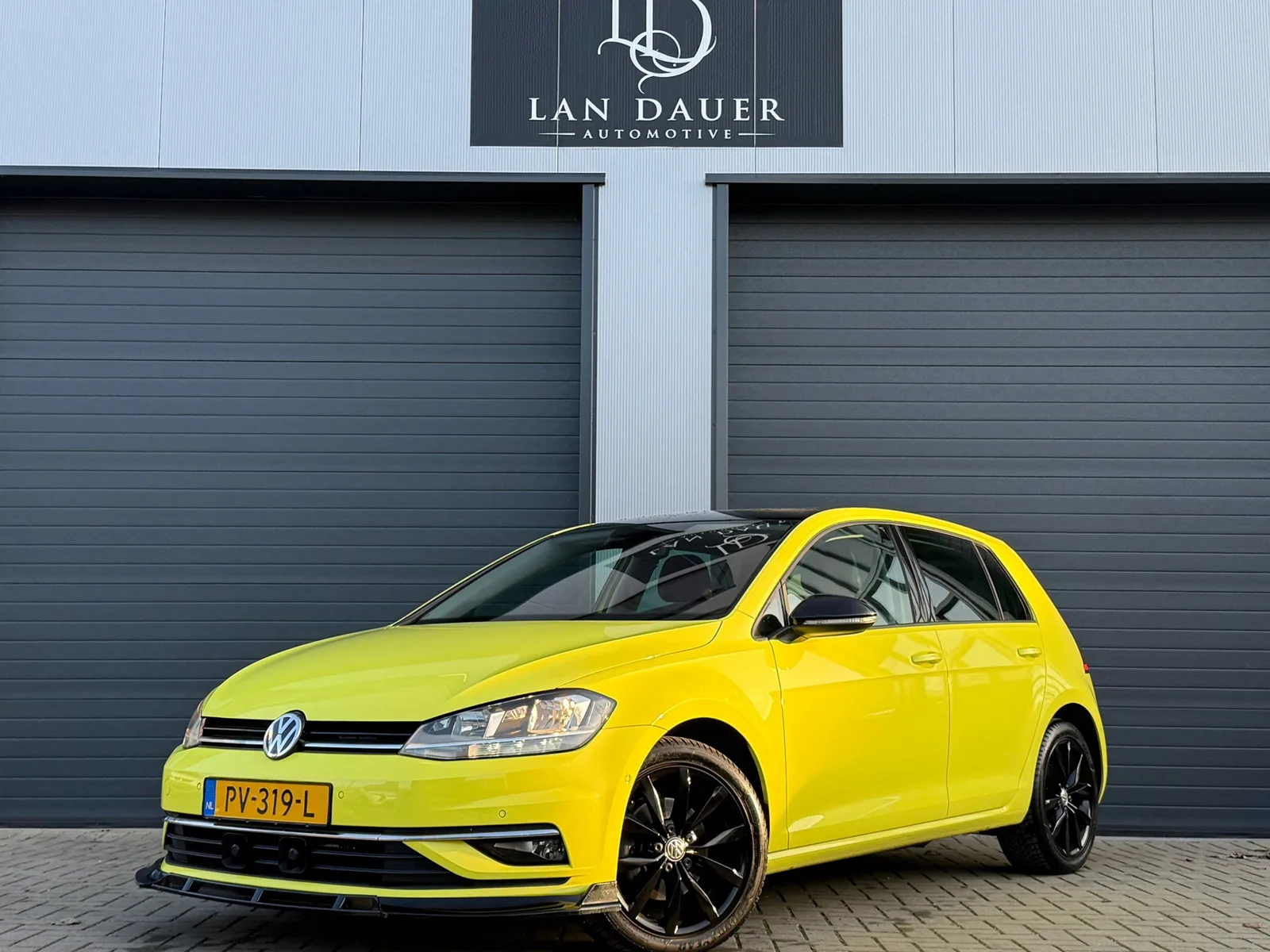 Volkswagen Golf (2017) — foto 1