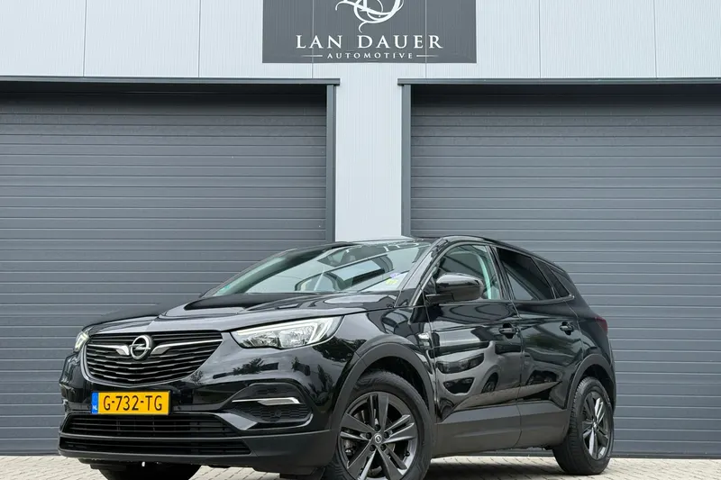 Opel Grandland (2019)