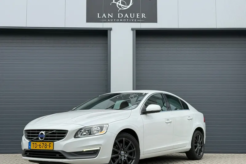 Volvo S60 (2014)