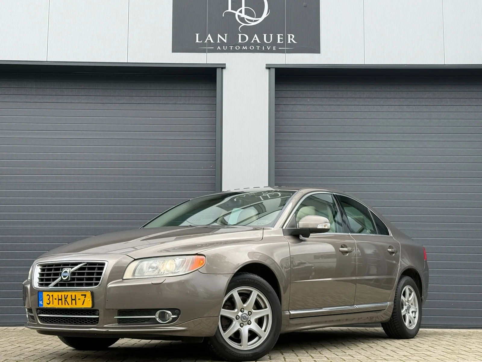 Volvo S80 (2009) — foto 1