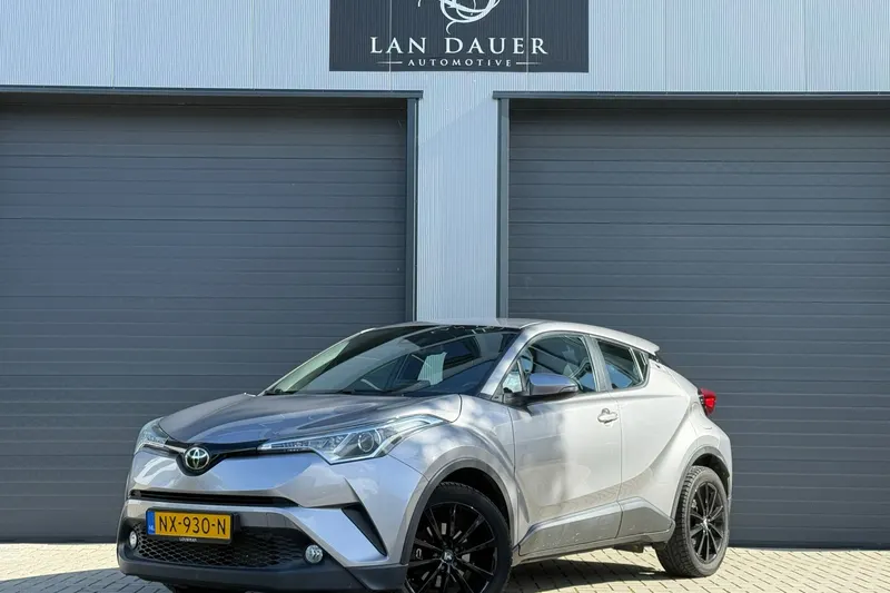 Toyota C-HR (2017)