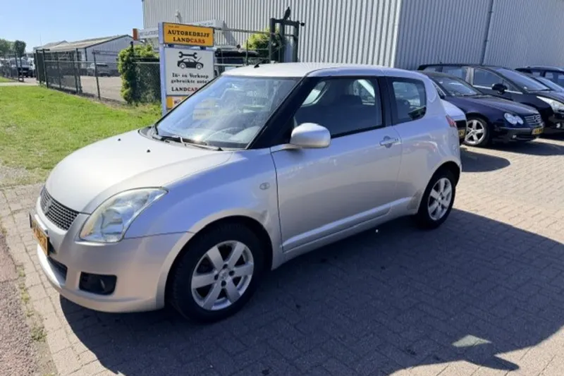 Suzuki Swift (2008)