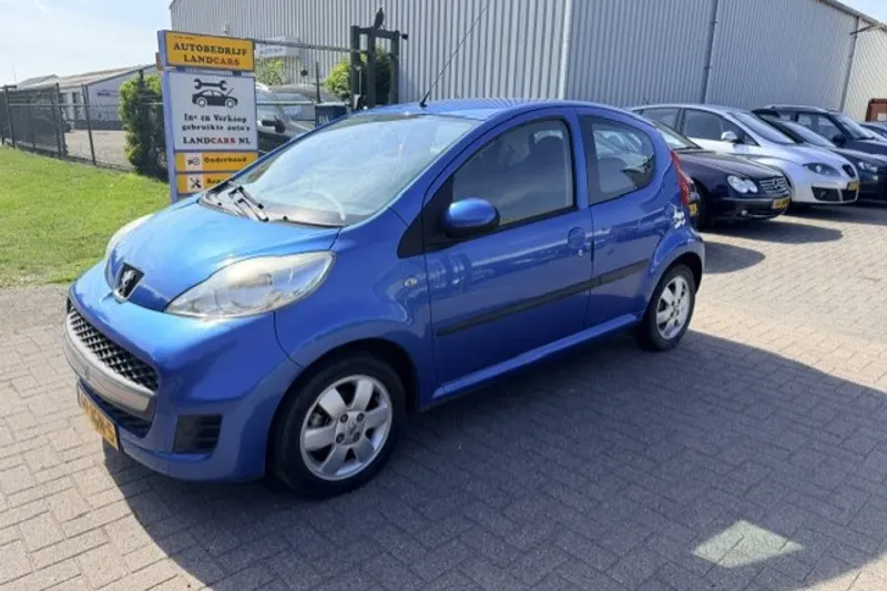 Peugeot 107 (2009)