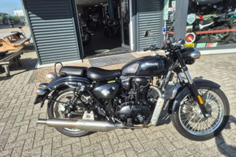 Benelli Imperiale 400 (2021)