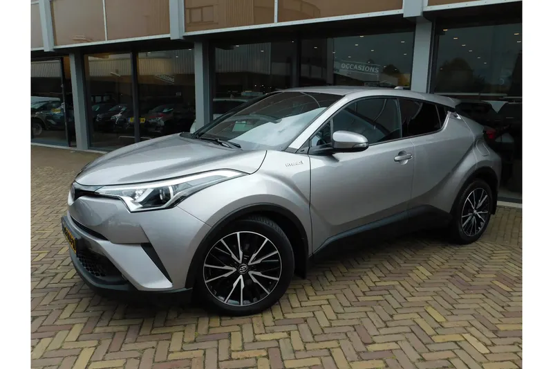 Toyota C-HR (2018)