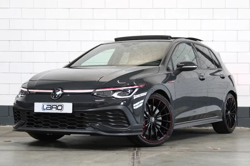 Volkswagen Golf (2022)
