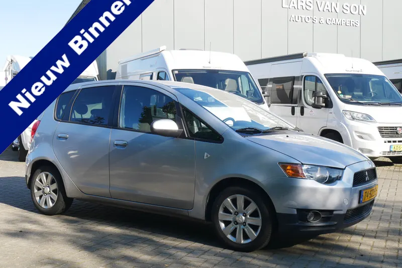 Mitsubishi Colt (2012)