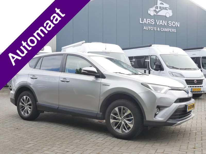 Toyota RAV4 (2017) — foto 1