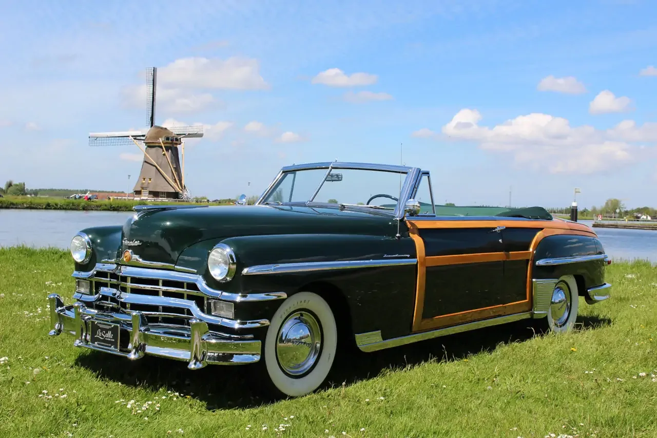 Chrysler Town and Country (2021) — foto 1