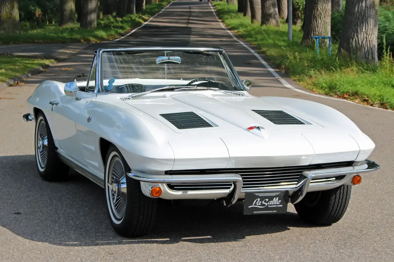 Chevrolet Corvette (2025) — foto 1