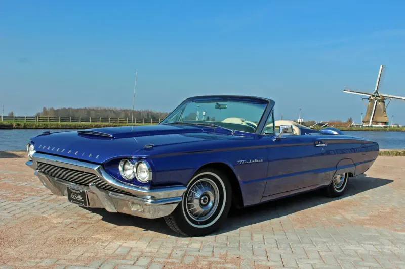 Ford Thunderbird (2022)