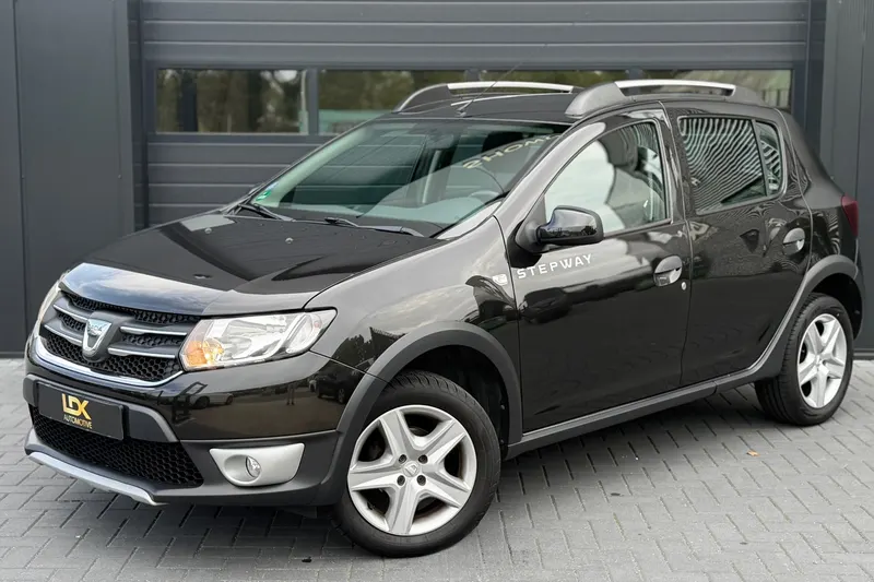 Dacia Sandero (2015)