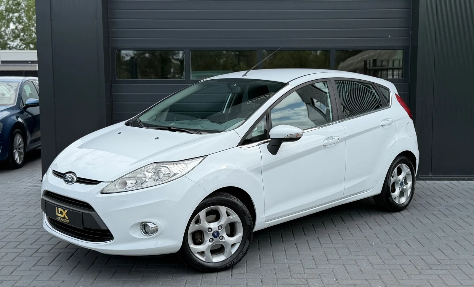 Ford Fiesta (2011) — foto 1