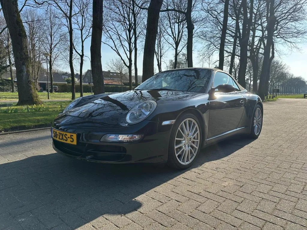 Porsche 911 (2006) — foto 1
