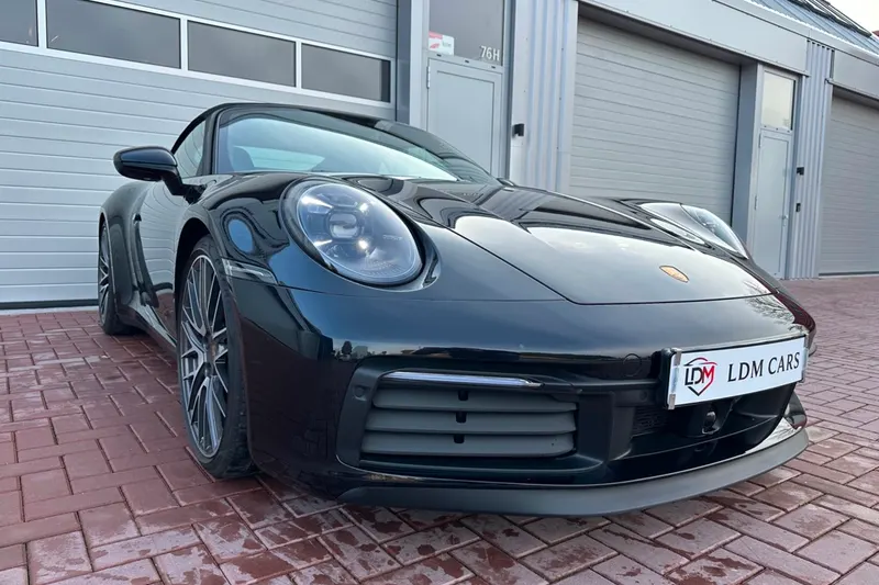 Porsche 911 (2021)