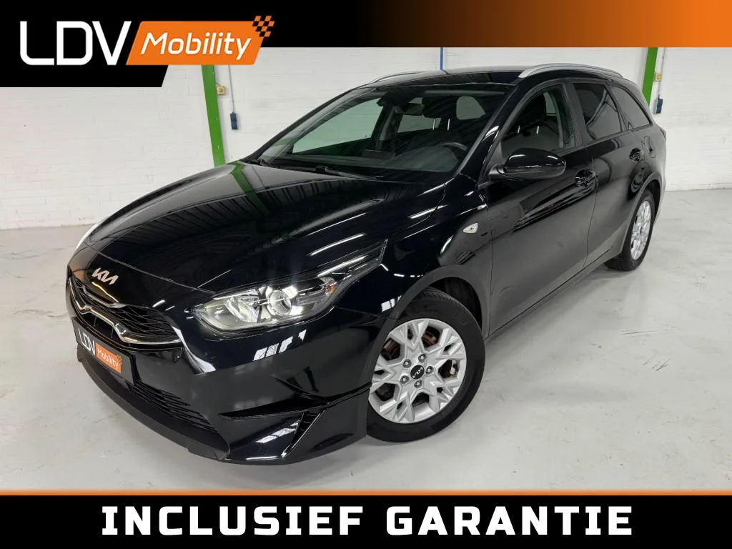 Kia Ceed (2022) — foto 1