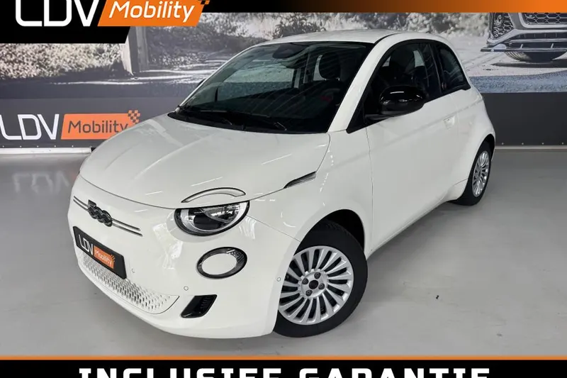 Fiat 500e (2025)