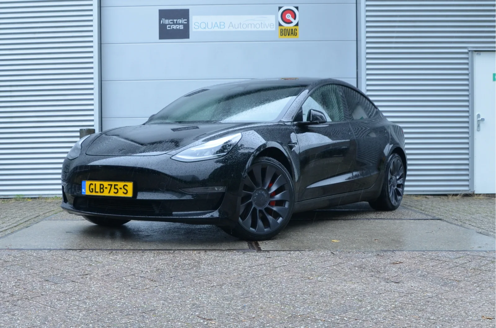 Tesla Model 3 (2021) — foto 1