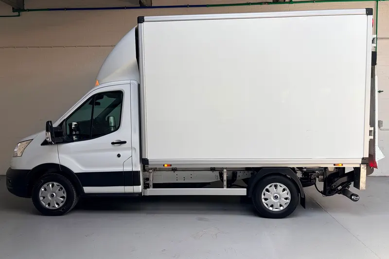 Ford Transit (2021)