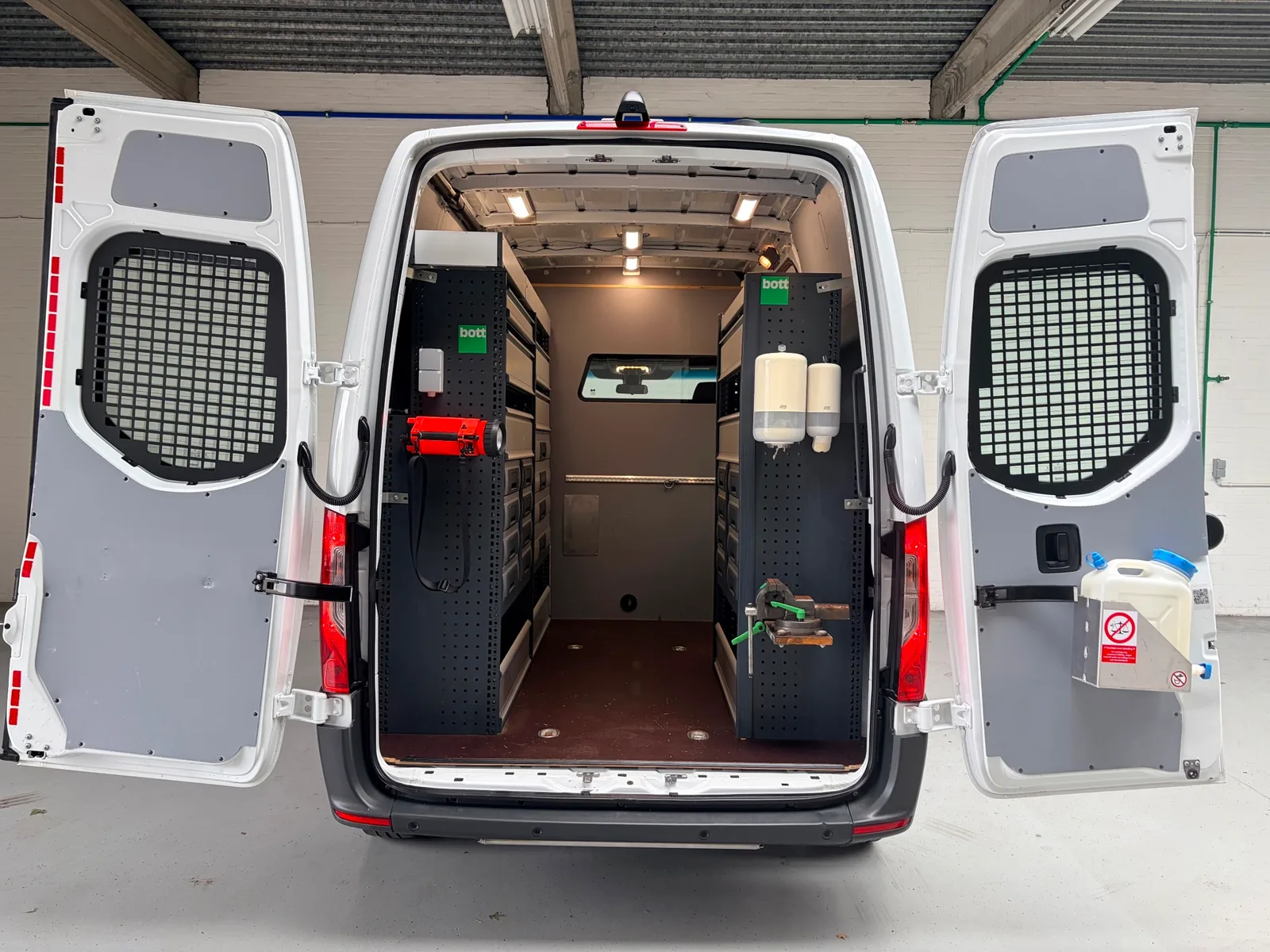 Mercedes-Benz Sprinter (2019) — foto 1