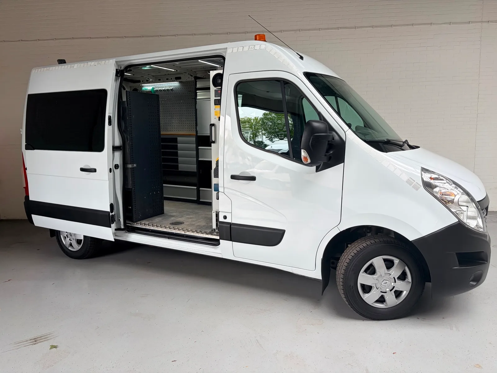 Renault Master (2018) — foto 1