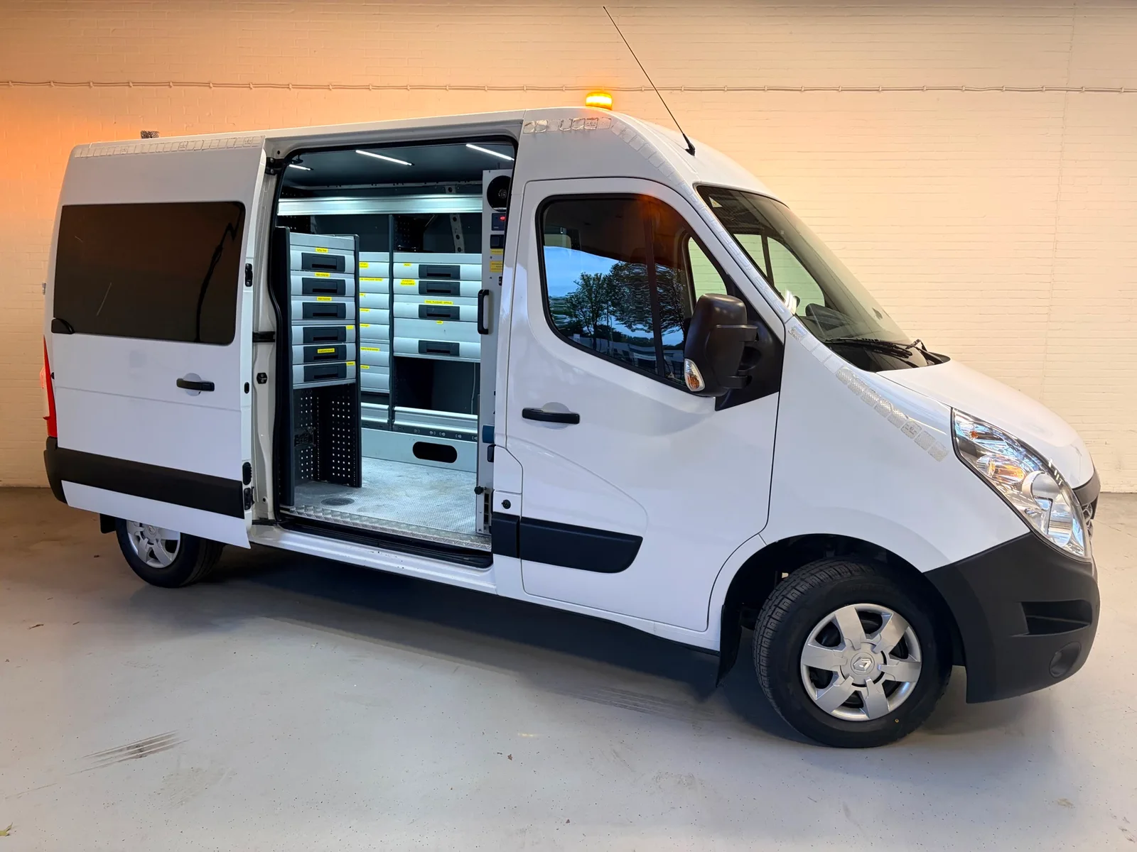 Renault Master (2018) — foto 1