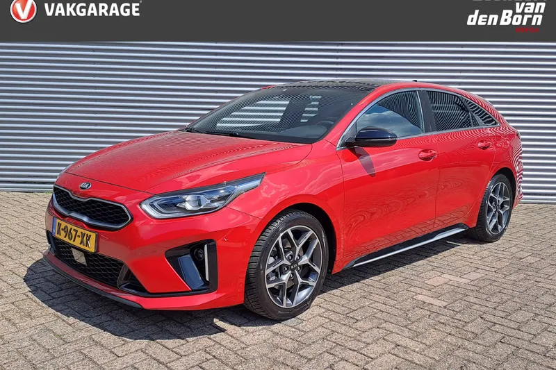 Kia ProCeed (2021)