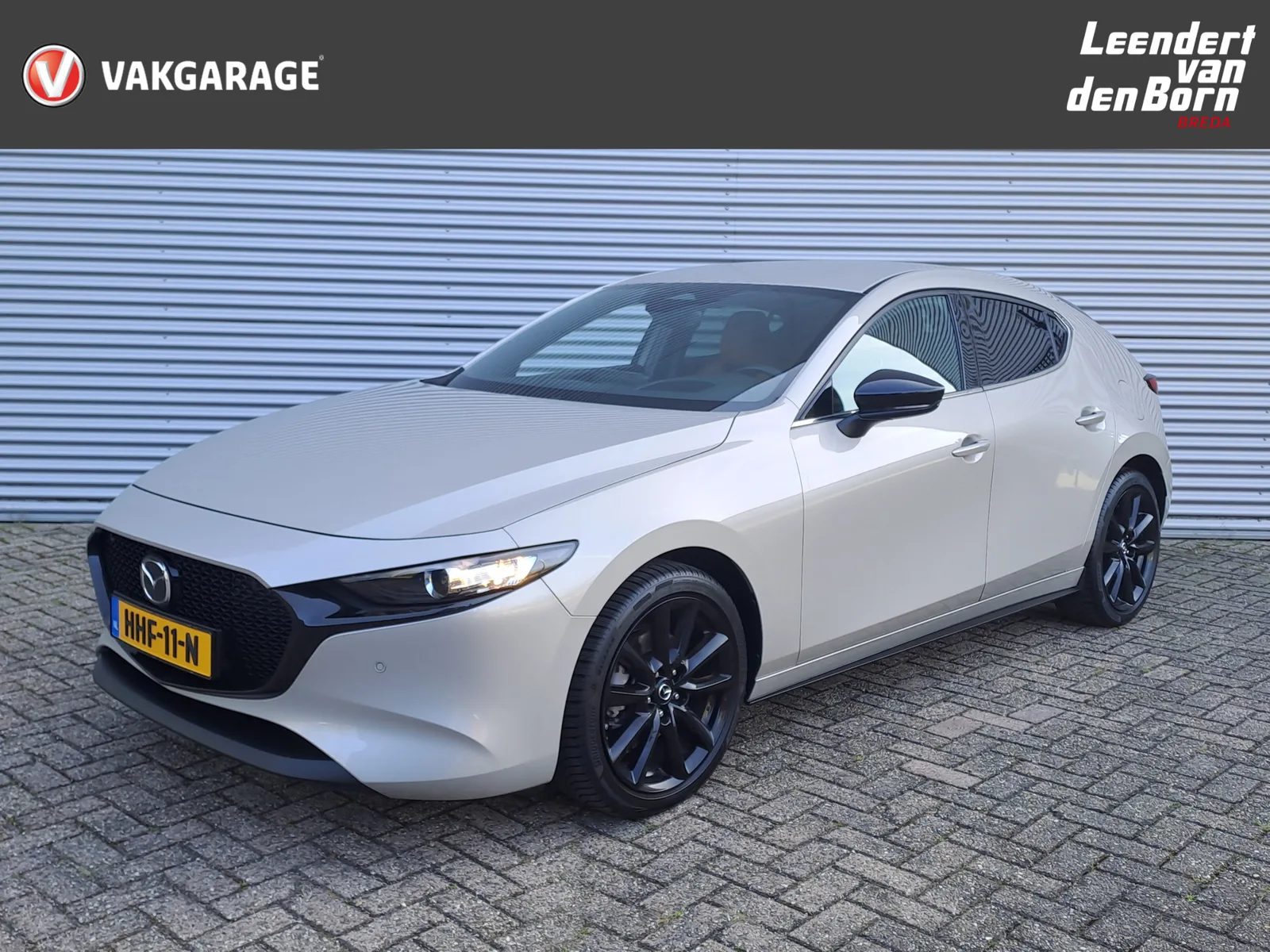 Mazda 3 (2025) — foto 1