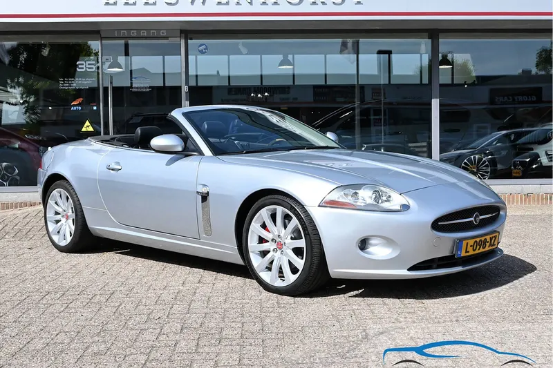 Jaguar XK (2006)