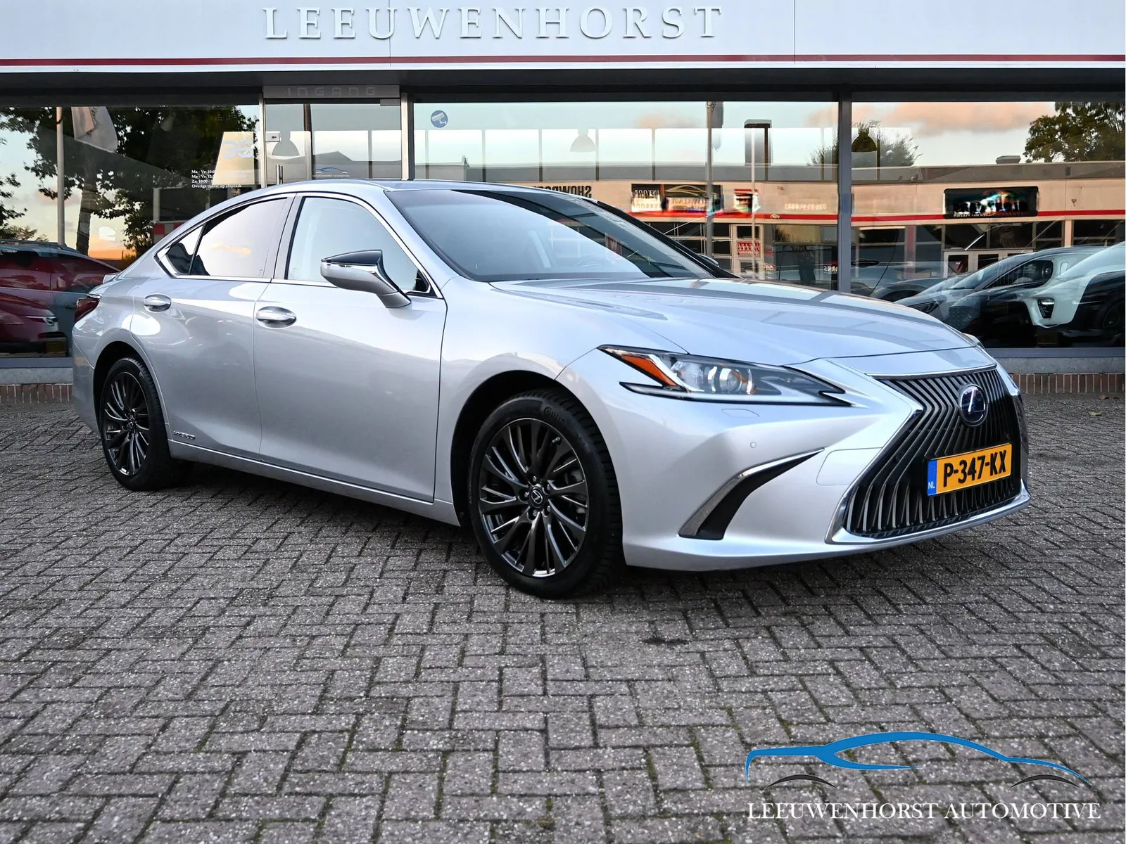 Lexus ES (2020) — foto 1