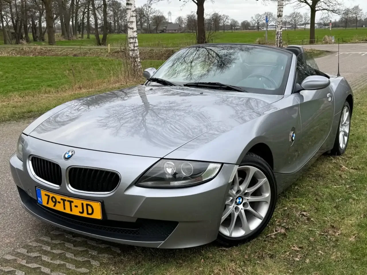 BMW Z4 (2006) — foto 1