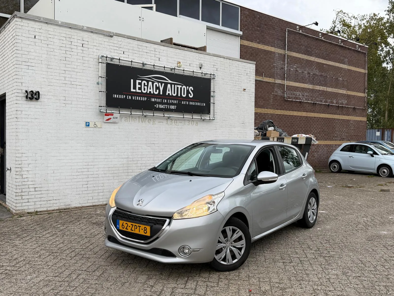 Peugeot 208 (2013) — foto 1