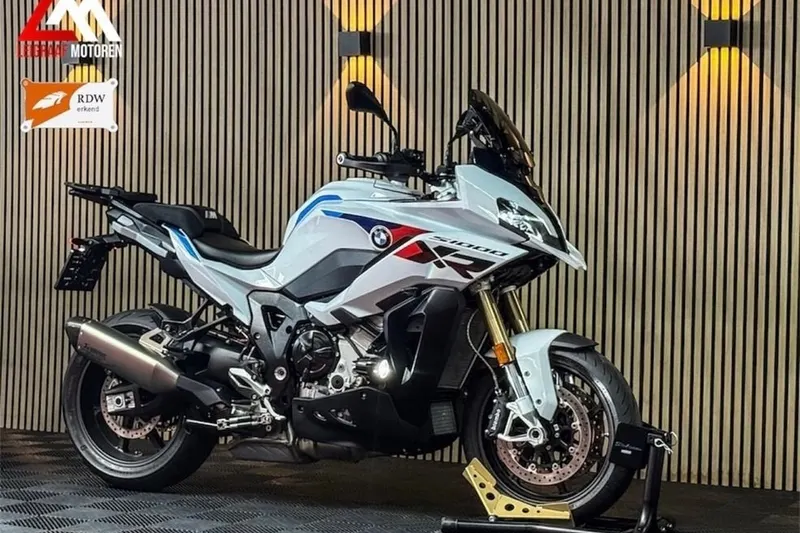 BMW S 1000 XR (2024)