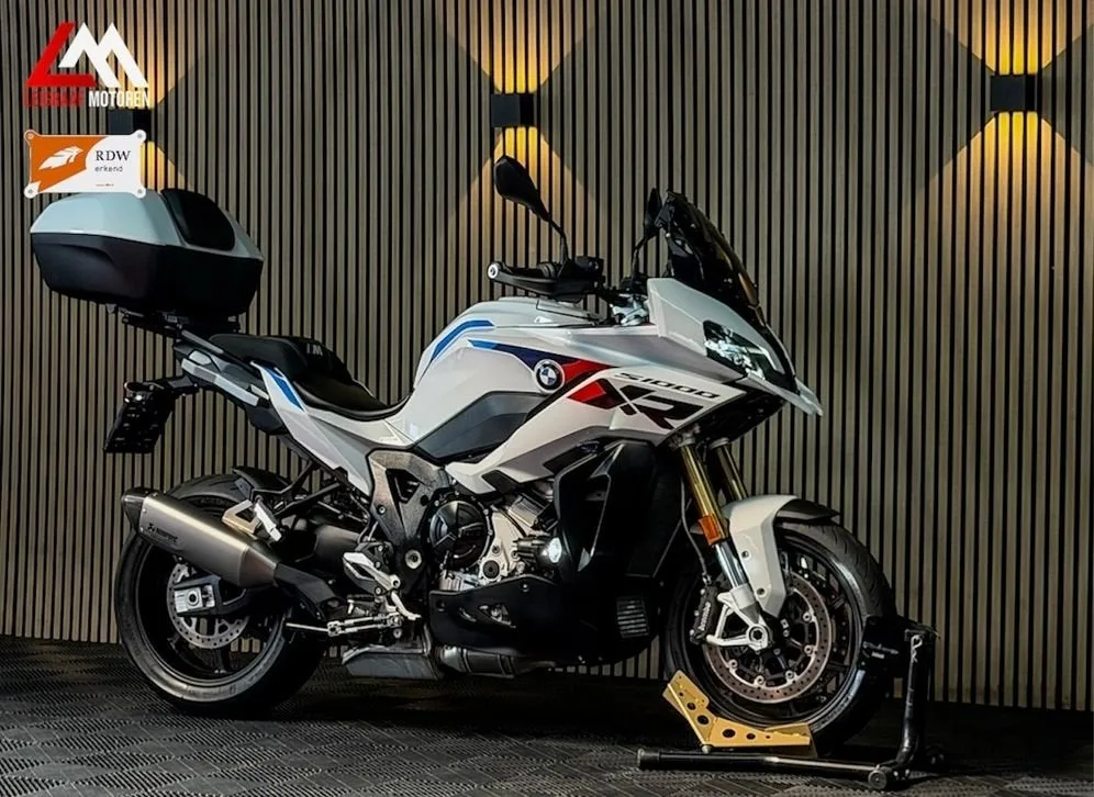 BMW S 1000 XR (2025) — foto 1
