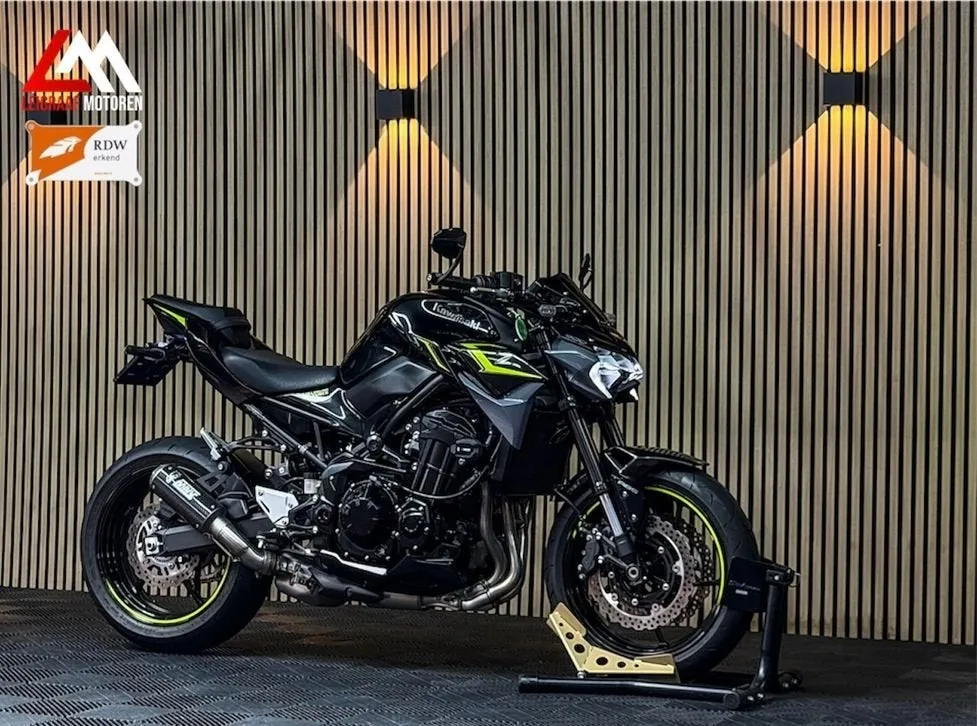 Kawasaki Z900 (2024) — foto 1