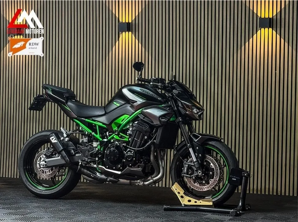 Kawasaki Z900 (0) — foto 1
