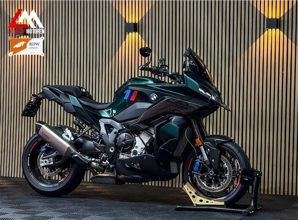 BMW M 1000 XR (0) — foto 1