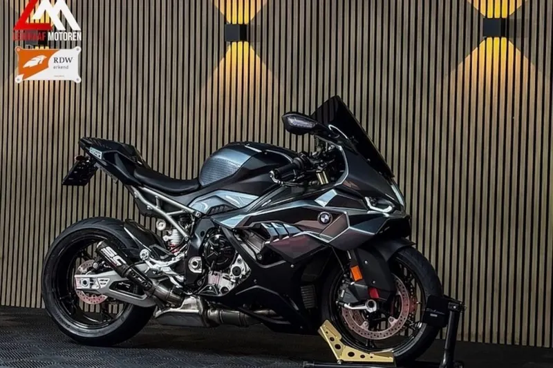 BMW S 1000 RR (2025)