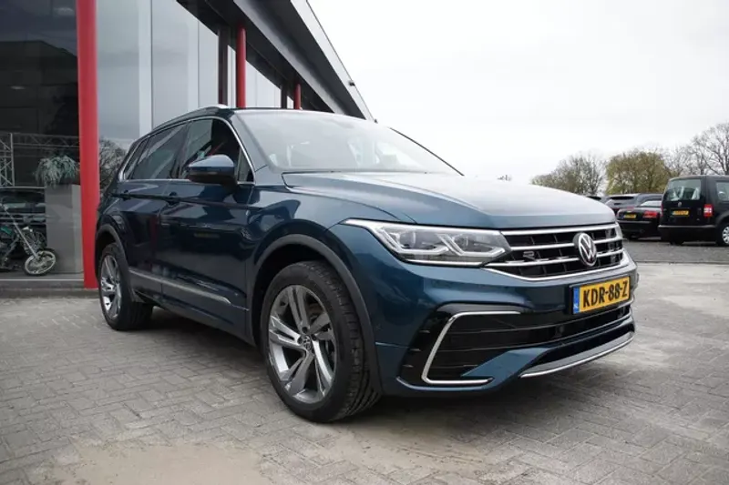 Volkswagen Tiguan (2022)