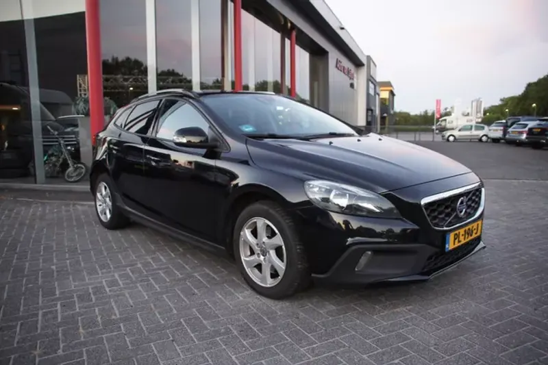 Volvo V40 Cross Country (2013)