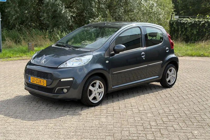 Peugeot 107 (2012)