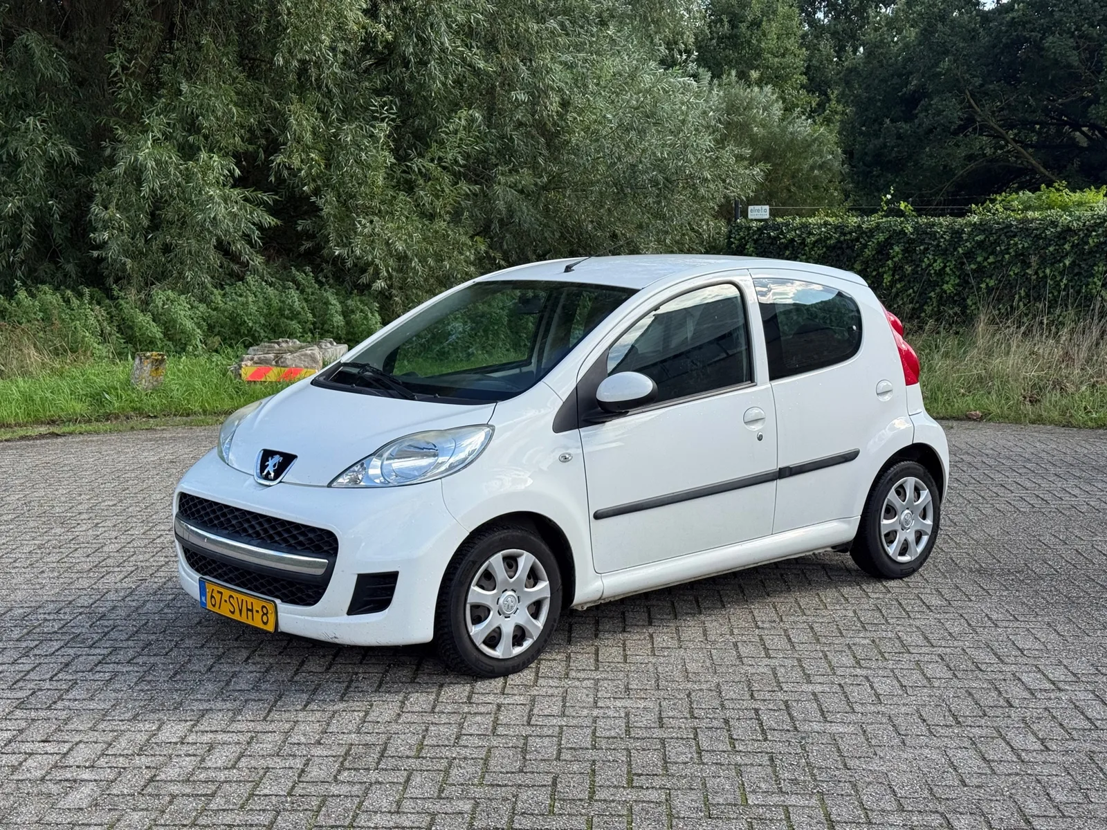 Peugeot 107 (2012) — foto 1