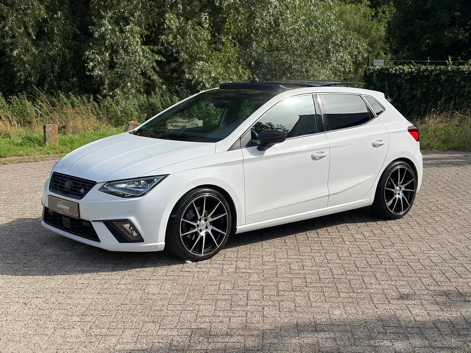 SEAT Ibiza (2021) — foto 1